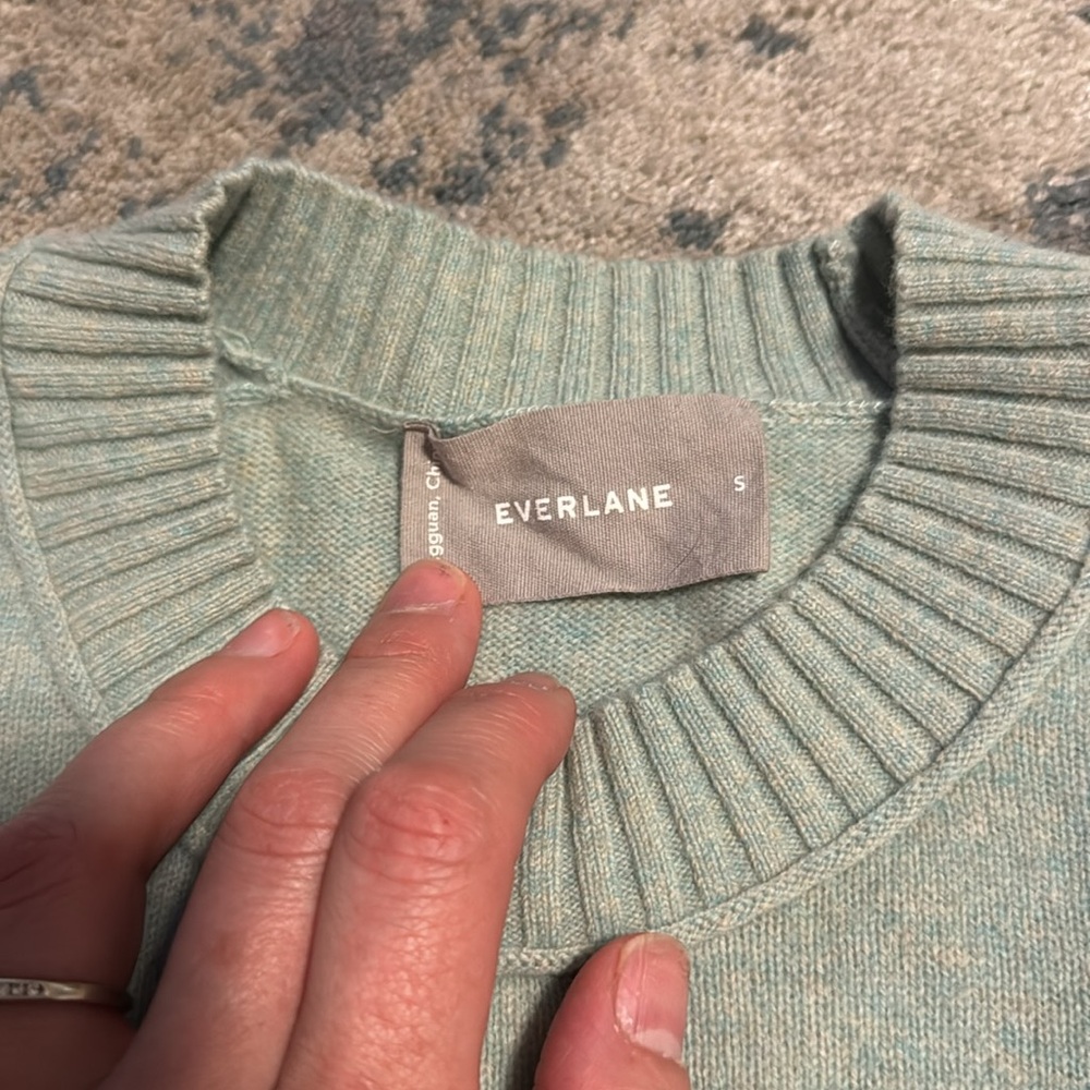 Everlane Green Crew Neck Sweater size S - Picture 2 of 3